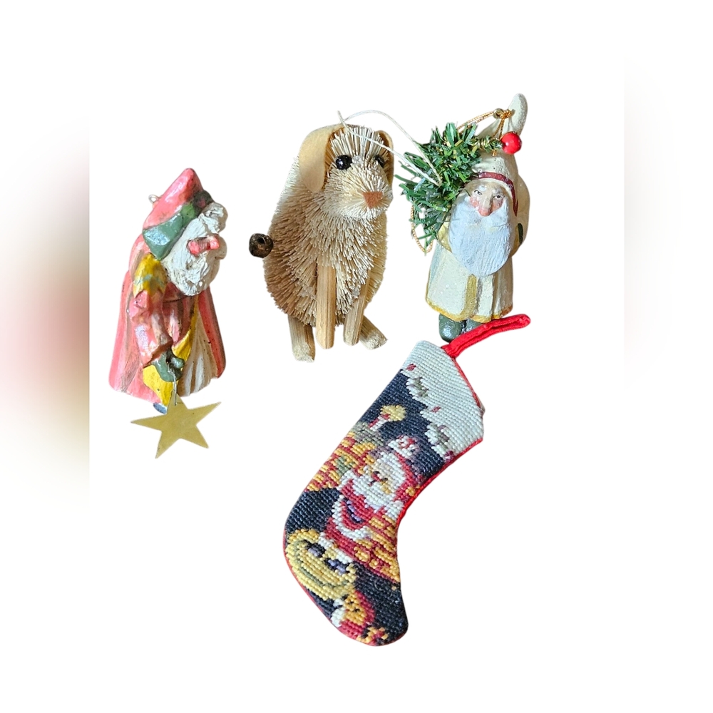 A bundle Festive Christmas Ornaments Set.